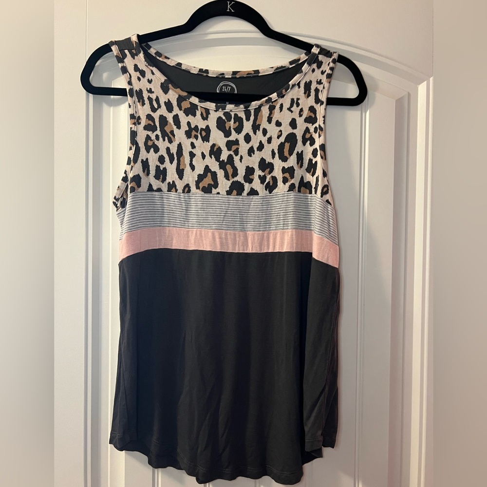 Tank top striped with leopard pink and gray